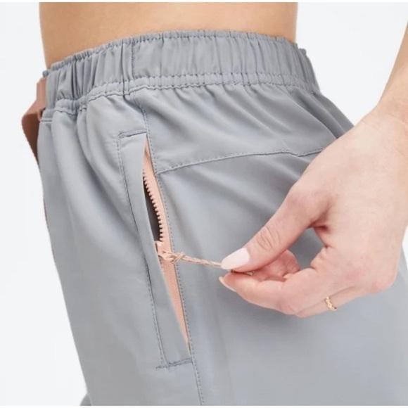 FABLETICS Wander Hike Pant - Picture 3 of 7